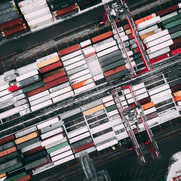 How to Prepare for a Shipping Container Delivery