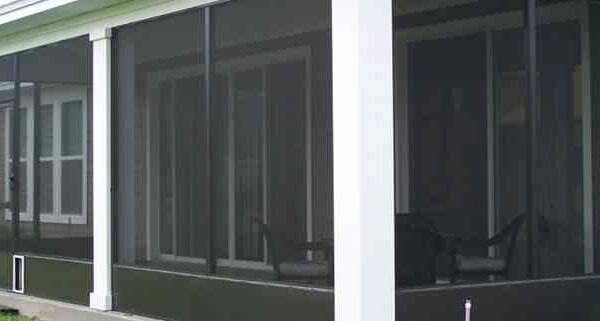 Screen Enclosures by Colonial Construction